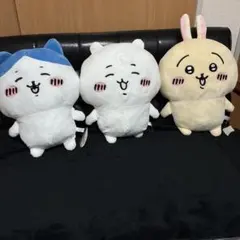 ちいかわ　超BIGぬいぐるみ〜にこっ〜
