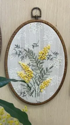 ★ウォールデコ リボン刺繍 ミモザ 壁面装飾★壁飾り　ウォールデコレーション