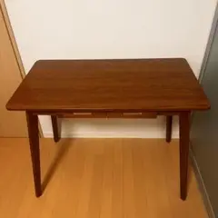 美品✨テーブル 机 引き出し2つ付き