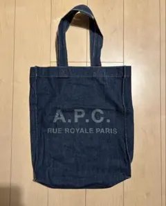 A.P.C. ショッピングバック 新品未使用 A.P.C.｜ロゴプリント ショッピングバッグ “SAC SHOPPING