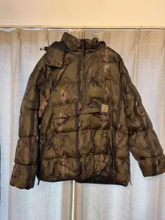 迷彩 フード付き ダウンジャケット