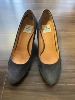 LANVIN en Bleu グレー スエード パンプス　24cm