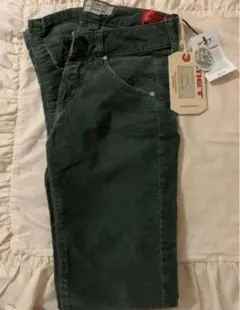 Item thumbnail for item bf24d95b-cd25-4300-bcc7-c080012fcdf9