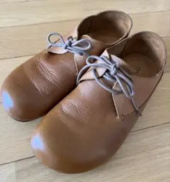 VIVOBAREFOOT フラットシューズ ブラウン - メルカリ