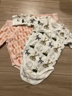 ユニクロ　ベビーロンパース肌着2枚セット　60  ミッフィ、うさぎ柄