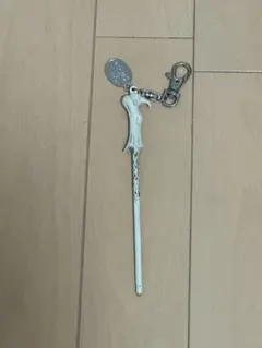 ヴォルデモート 杖 キーホルダー USJ ハリーポッター 光る杖