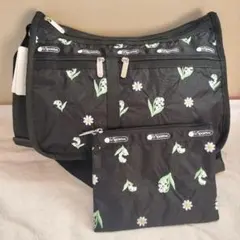 チェスティ　Chesty刺繍　レスポートサックショルダーバッグ 　ポーチ付き