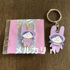 iz*one ユジン 缶バッチ・キーホルダー・ピンバッジ - メルカリ