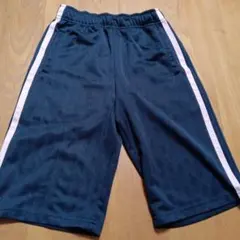 140サイズ ダークブルー ハーフパンツ
