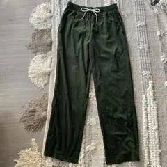 新品未使用★メンズS★ウエストゴム★秋冬★ダークグリーン★パンツ★肌触り抜群