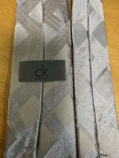 美品 Calvin Klein カルバンクライン ネクタイ