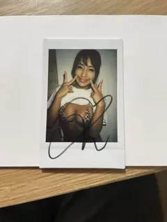 ベロ 舌出し 瀬戸環奈 チェキ 直筆サイン入り - メルカリ