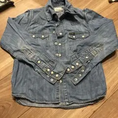 デニムシャツ