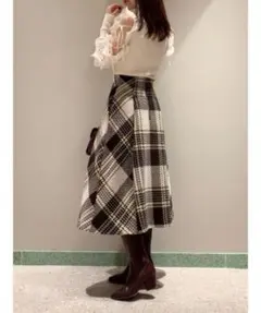 SNIDEL ロービングチェックスカート