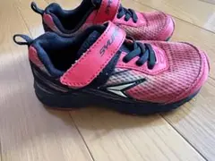 瞬足　17サイズ赤黒 美品