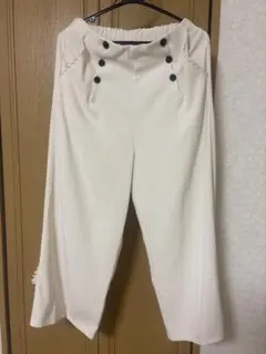ワイドパンツ