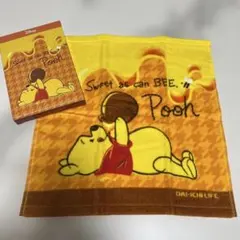 新品・未使用 ディズニー プーさん 箱入り スクエア フェイスタオル 非売品