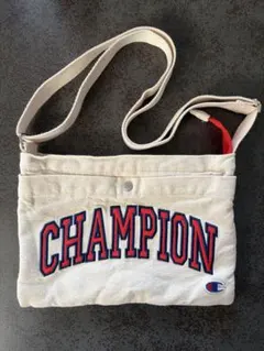 CHAMPION ロゴ刺繍 サコッシュ