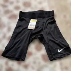 新品未使用タグ付きNike Dri-FIT ブラック トレーニングパンツ S
