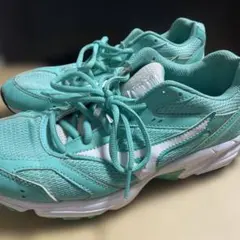 MIZUNO レディース スニーカー ミントグリーンのサムネイル
