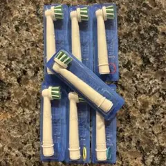 7本　ブラウン　オーラルb 替えブラシ　マルチアクションブラシ