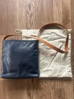 2025年最新】Orla Kiely バッグの人気アイテム - メルカリ