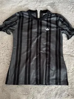 adidas ブラック グレー ストライプ Tシャツ M