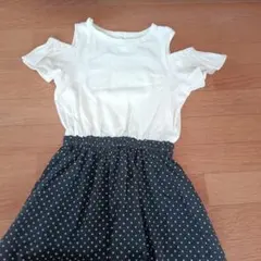 オフショルダー ドット柄 半袖ワンピース GU