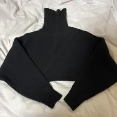 GU ブラック ハイネックニットセーター