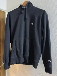 Champion 黒 フード付きパーカー