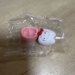 サンリオキャラクター　みんなでなっちゃお！歯　ハローキティ