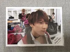 渡辺翔太 公式写真 セルフィー SnowMan