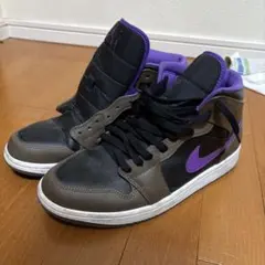 Nike Air Jordan 1 Mid ブラック パープル ブラウン