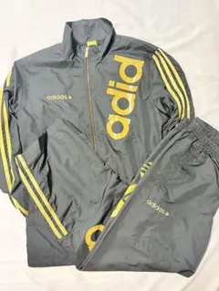 adidas 上下 セットアップ M 黒 金のサムネイル
