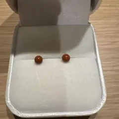 茶色丸玉ピアス　k18刻印