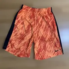 ナイキNIKE短パンのサムネイル