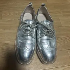 ZARA シルバー ローファー