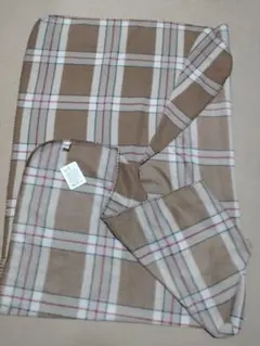 チェック柄ブランケット 100cm x 140cm