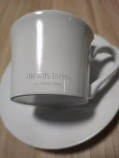 Mrs. GREEN APPLE ホワイトカップとソーサーWhiteLounge