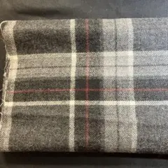 布地　秋冬用 グレー、黒大きめチェック