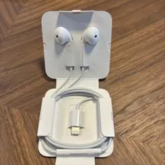 Apple純正 Lightningイヤホン