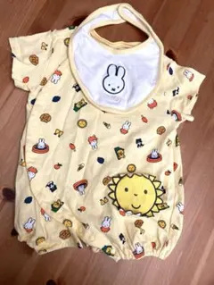 ミッフィー柄カバーオール　スタイ付き