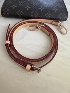 新品　未使用　ショルダーストラップ　肩紐　斜めがけ　クロスボディ