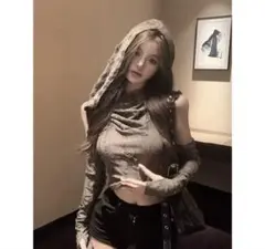 クロップドトップス　フード付き　タンクトップ　アームカバー　ダメージ　グレー