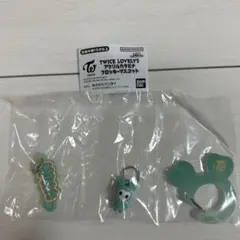 TWICE LOVELYSアクリルカラビナフロッキーマスコット　ミブリー