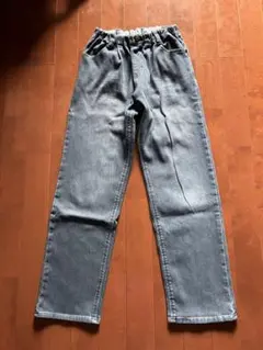 BREEZE　ブリーズ　ストレッチデニムパンツ　サイズ150cm