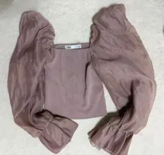 ZARA ピンク パフスリーブ クロップド丈 トップス