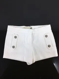 ★未使用★シルバーボタンショートパンツ104cm　ZARAキッズ