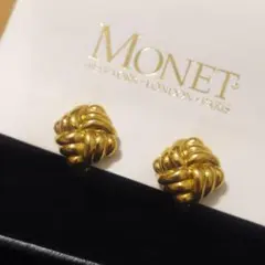 MONET　モネ　イヤリング　四角い　小ぶり　ゴールド　ヴィンテージのサムネイル