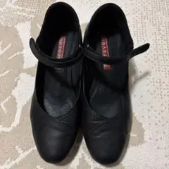 Aravon by New Balance ストラップパンプス ブラックのサムネイル